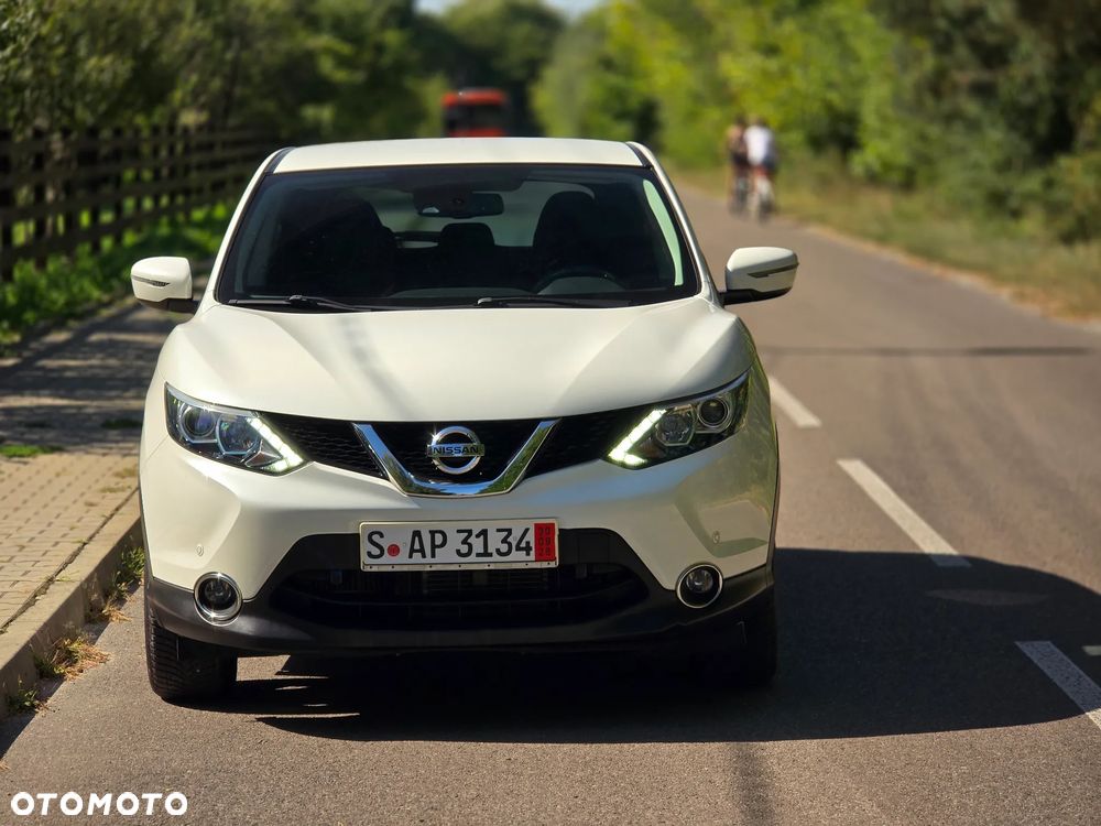 Nissan Qashqai 1.2 DIG-T Xtronic 360 - 11