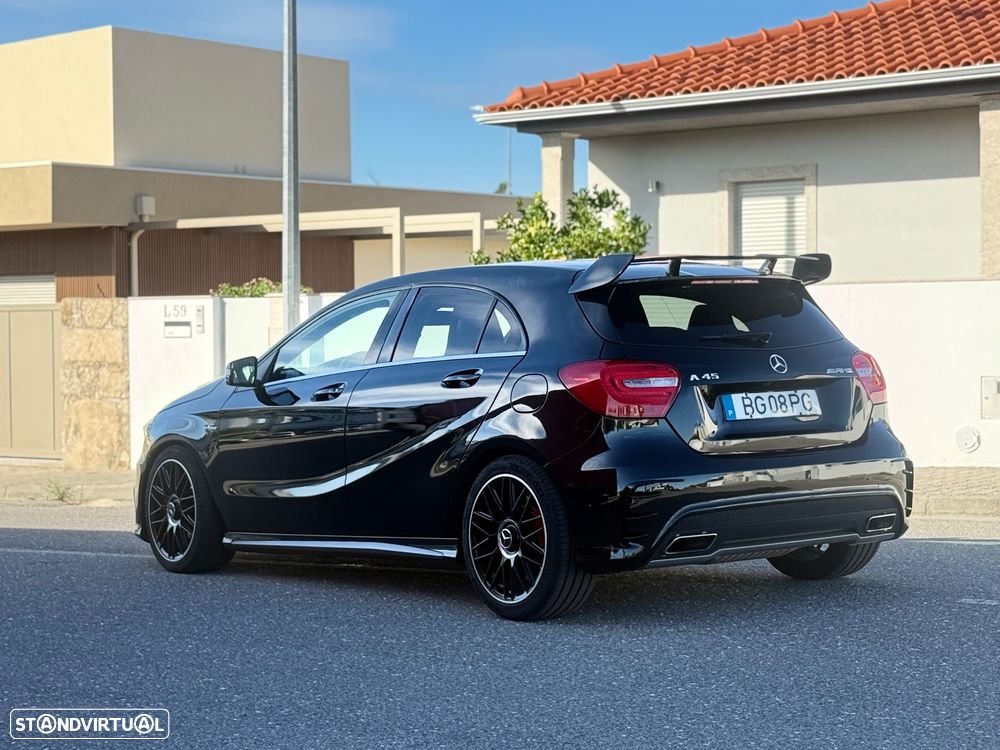 Mercedes-Benz A 45 AMG 4Matic Speedshift 7G-DCT - 2