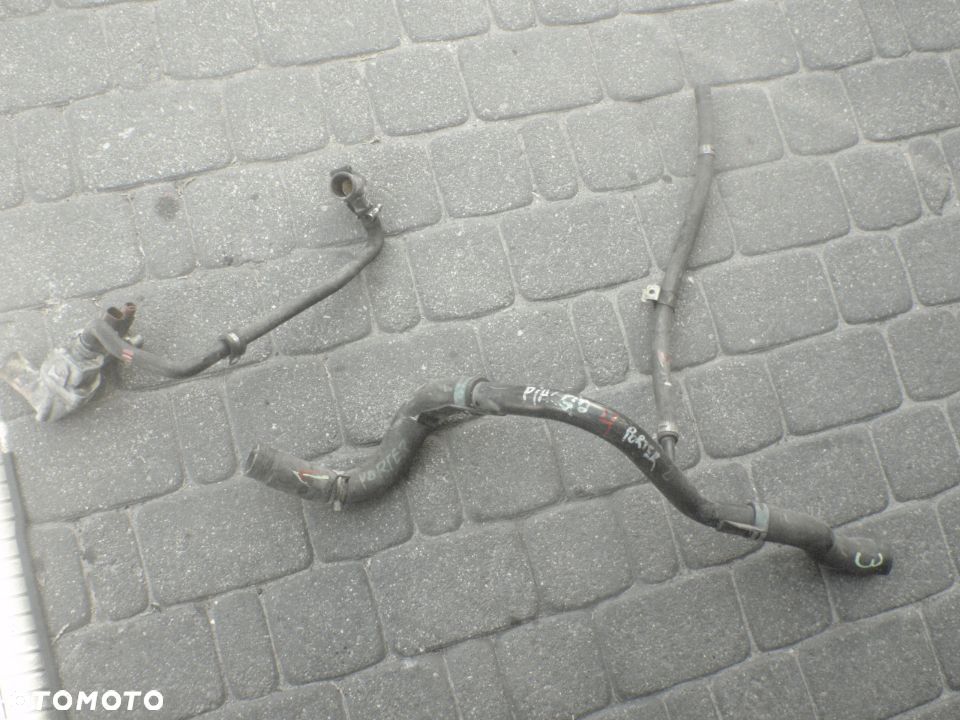 obudowa osłona przewód rura wlew termostatu piaggio porter 1.4d. posiadam wszystkie części - 2
