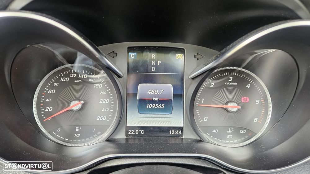 Mercedes-Benz C 220 d Cabrio 9G-Tronic AMG Line Plus - 17