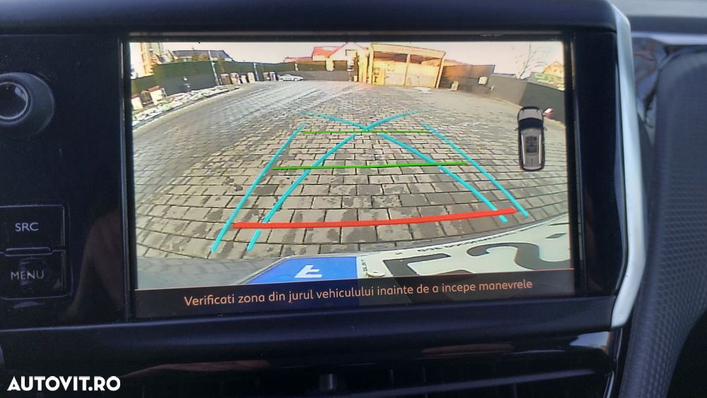 Peugeot 2008 PureTech 110 Stop&Start Crossway - 11