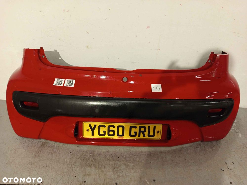 ^ ZDERZAK TYŁ TYLNY CITROEN C1 PEUGEOT 107 KKN CZERWONY - 1