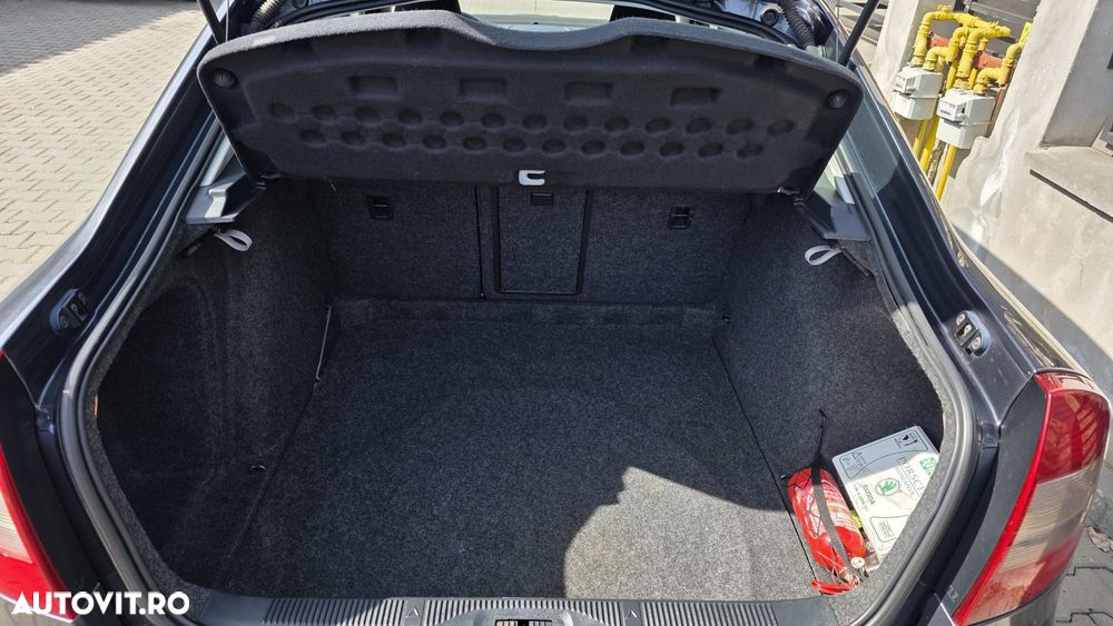 Skoda Octavia 2.0 TDI Business - 21