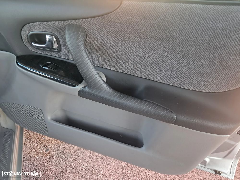 Mazda 323 S 1.6 Exclusive - 19