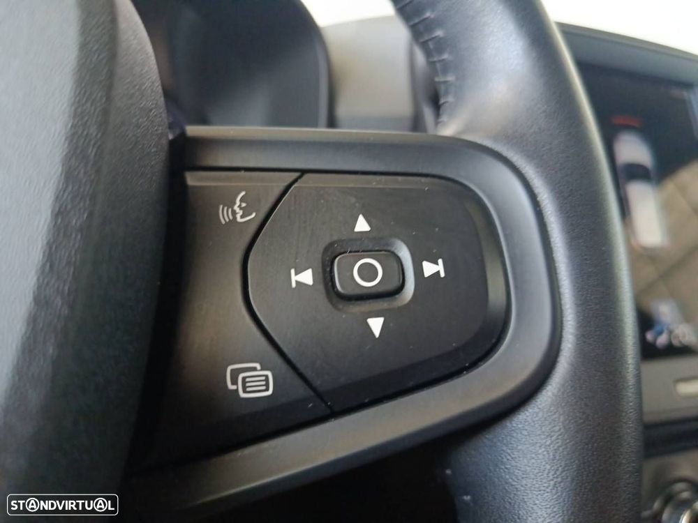 Volvo XC 40 1.5 T2 Momentum Core - 17