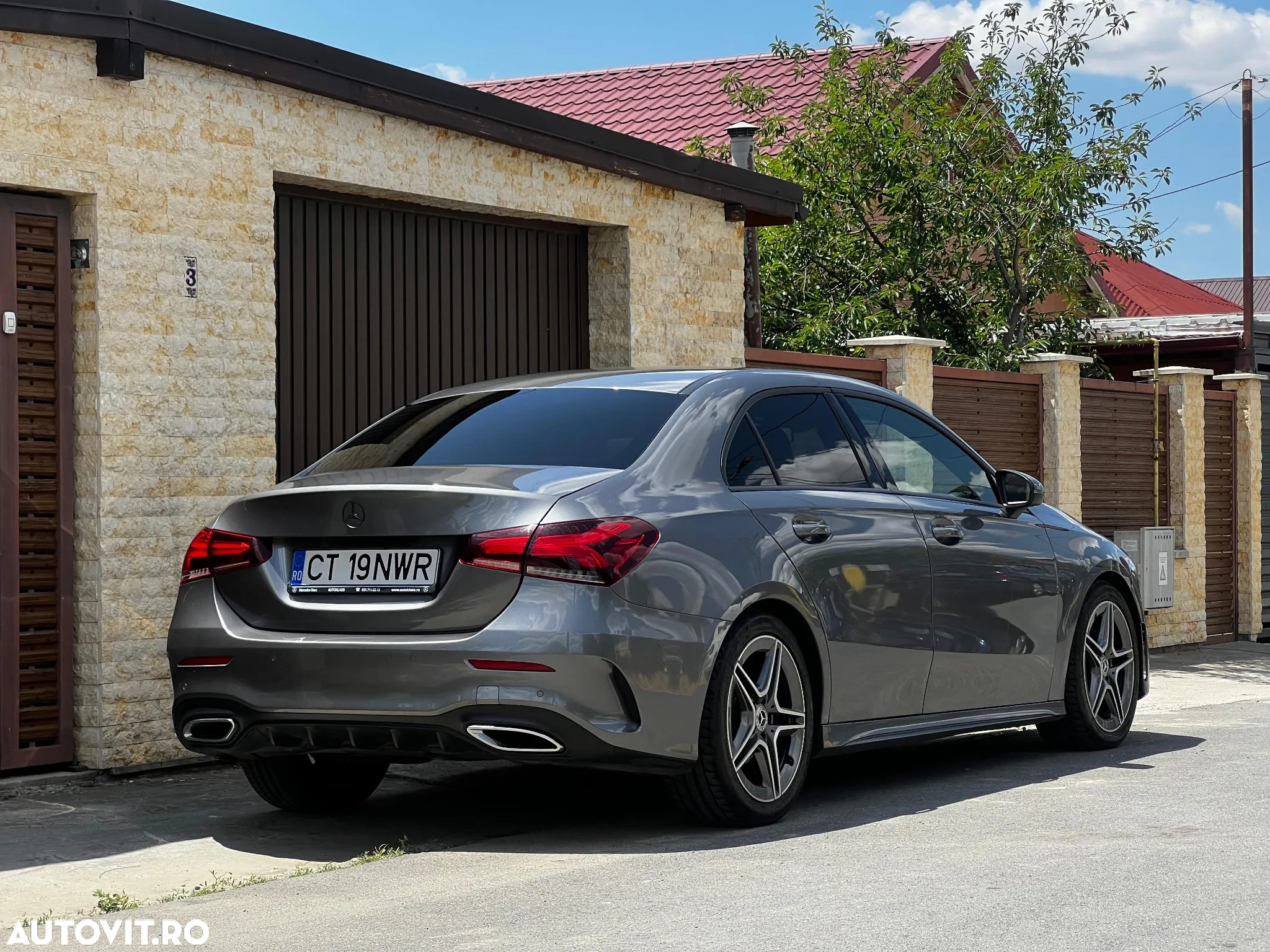 Mercedes-Benz A 180 d Aut. - 2