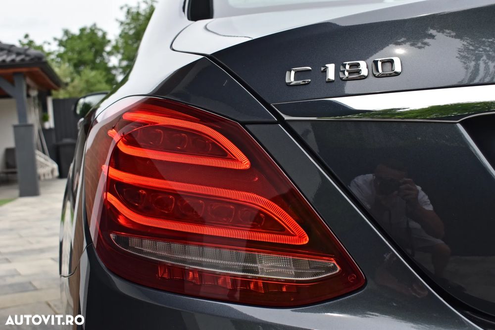 Mercedes-Benz C 180 7G-TRONIC Avantgarde - 27