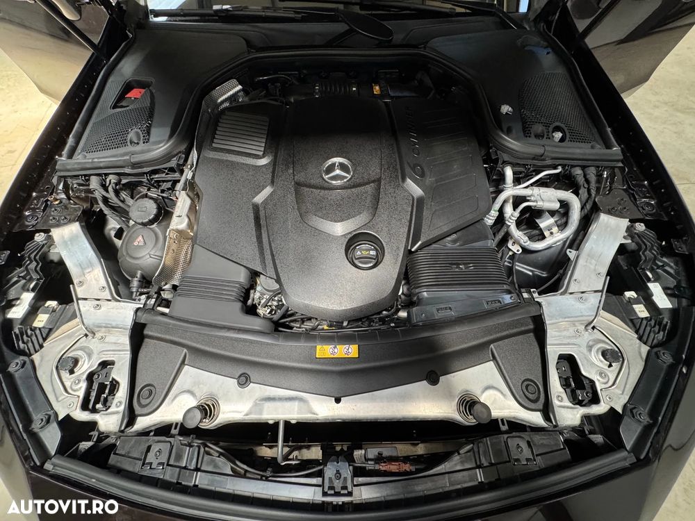 Mercedes-Benz CLS - 12