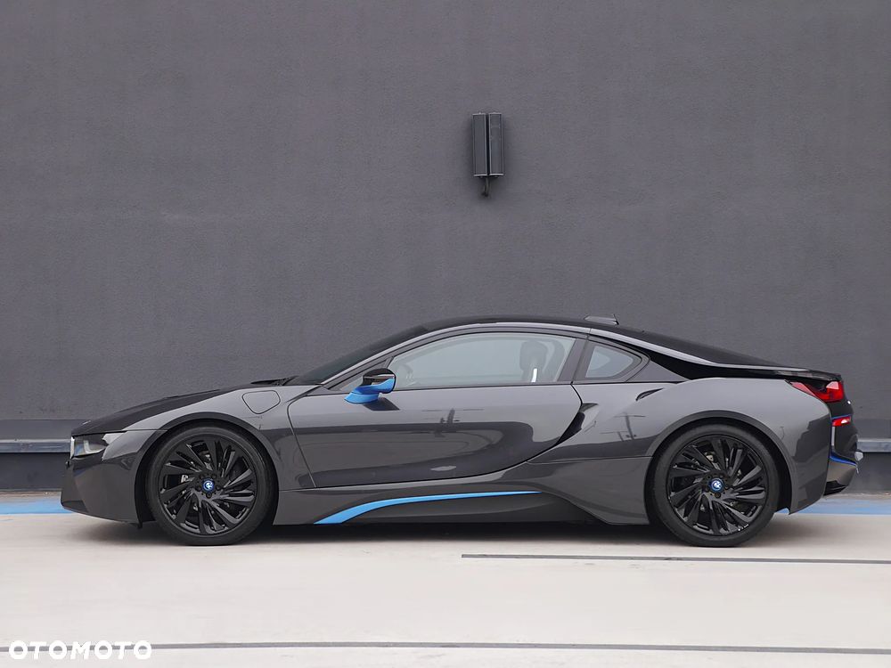 BMW i8 - 10