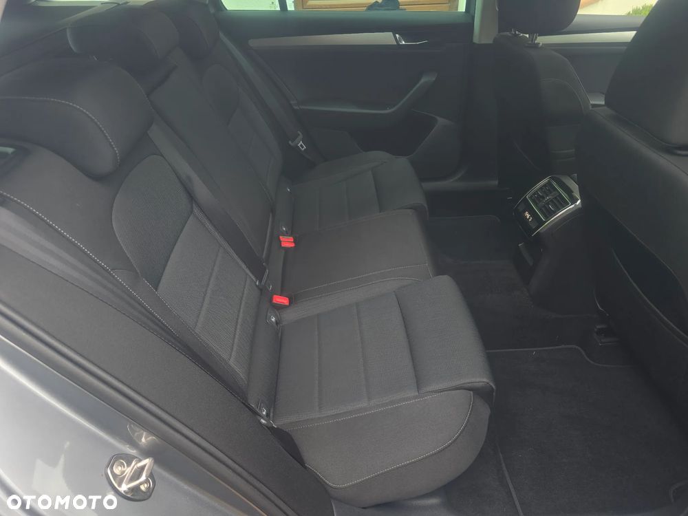 Skoda Superb 1.5 TSI ACT Style DSG - 26