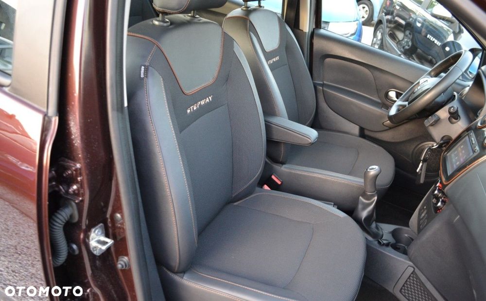 Dacia Sandero Stepway TCe 90 (S&S) Prestige - 34