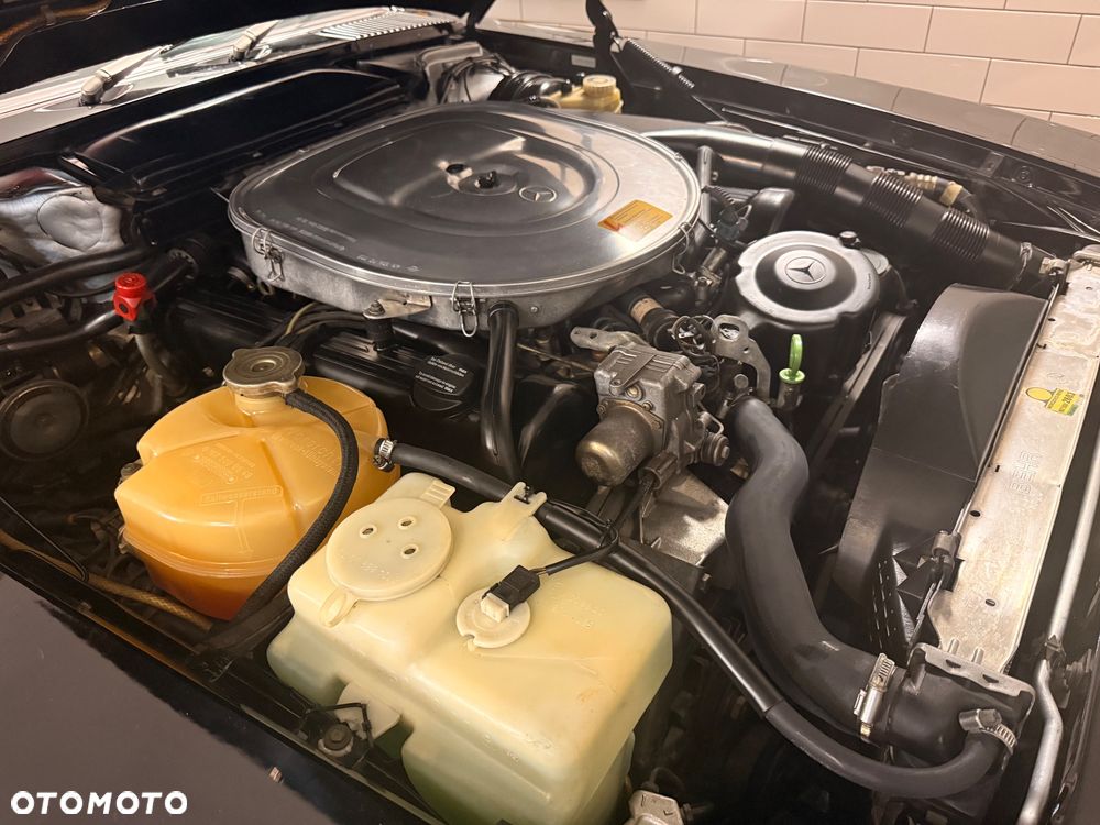 Mercedes-Benz SL - 40