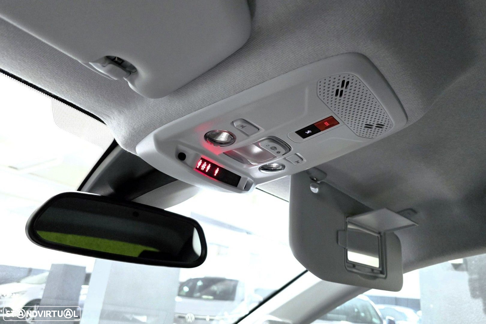 Peugeot e-208 50 kWh Allure Pack - 30