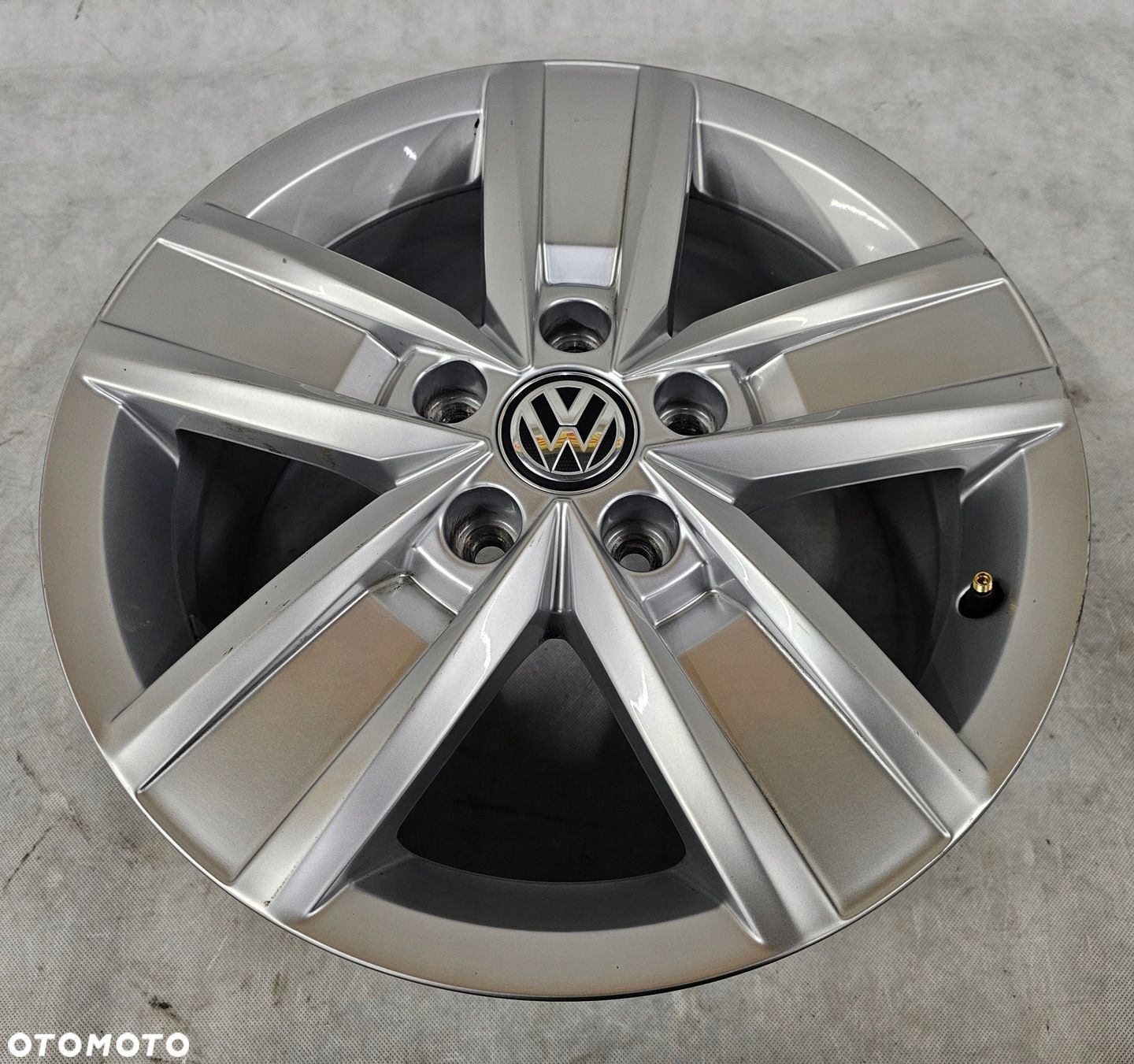 Felga VW T5 T6 7x17 ET56 7E0601025M - 1