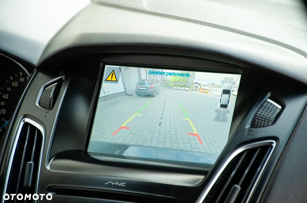 Ford Focus 1.5 EcoBlue Start-Stopp-System ST-LINE STYLE - 27
