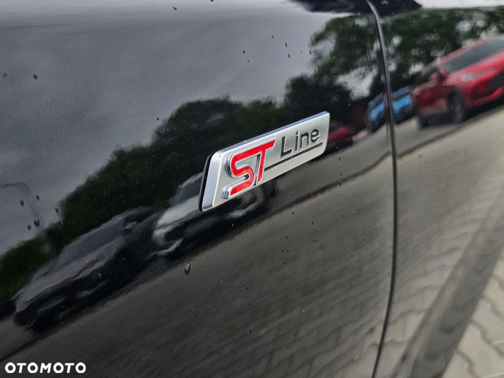 Ford Focus 1.0 EcoBoost mHEV ST-Line X - 10