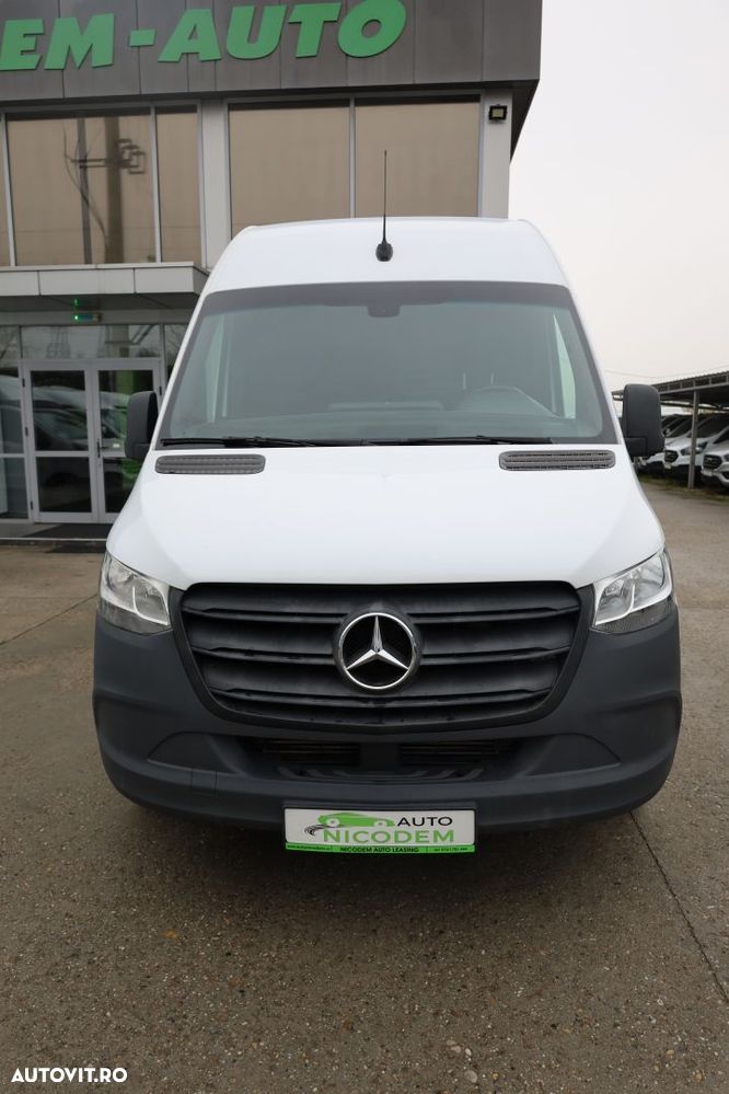 Mercedes-Benz Sprinter L2H2 - 10