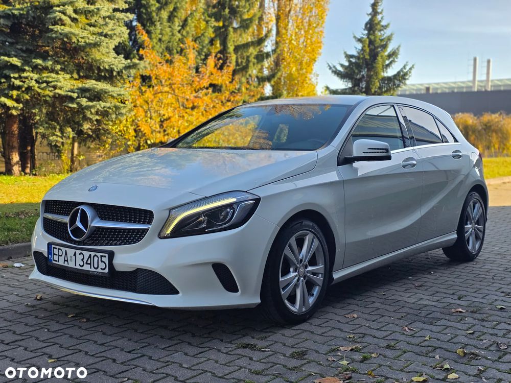 Mercedes-Benz Klasa A 180 7G-DCT AMG Line - 2