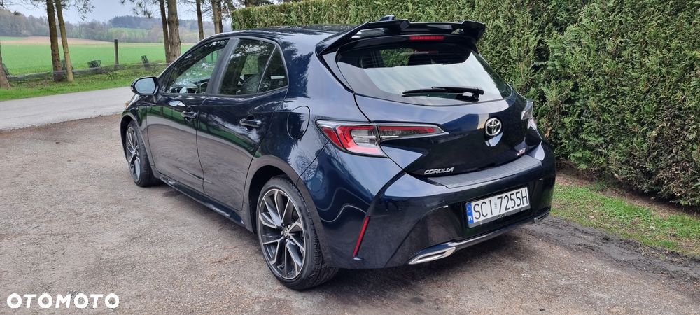 Toyota Corolla - 11