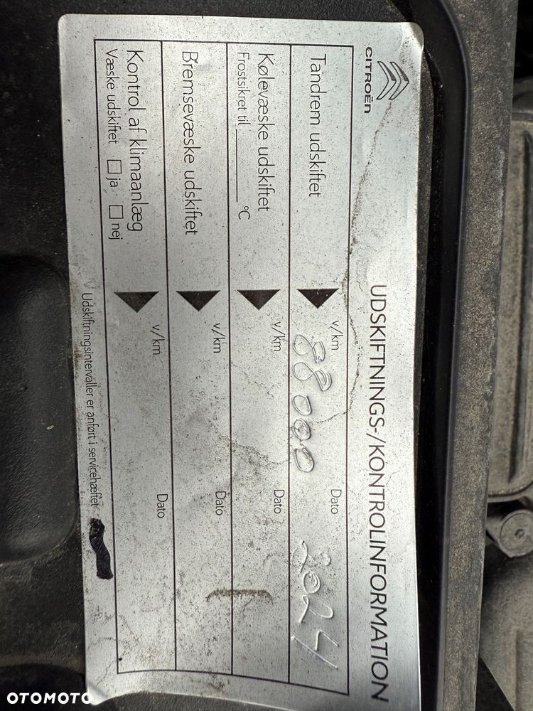 Citroën C5 Aircross 1.2 PureTech Live - 26