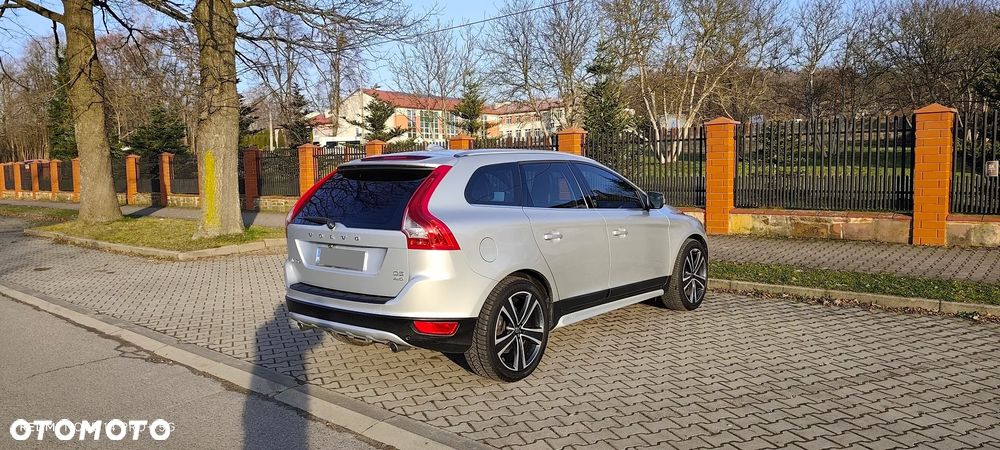 Volvo XC 60 D5 AWD RDesign - 7