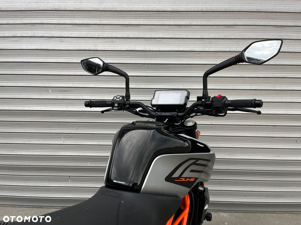 KTM Duke - 16