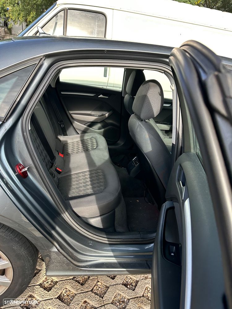 Audi A3 Limousine 1.6 TDI - 5
