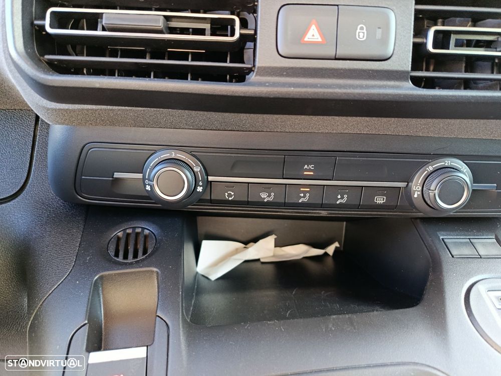 Peugeot e-Rifter 50 kWh Standard Allure - 14