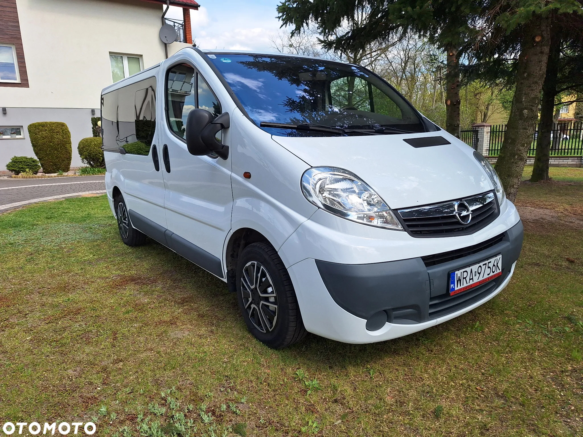 Opel Vivaro 2.0 CDTI L1H1 Life Cosmo - 11