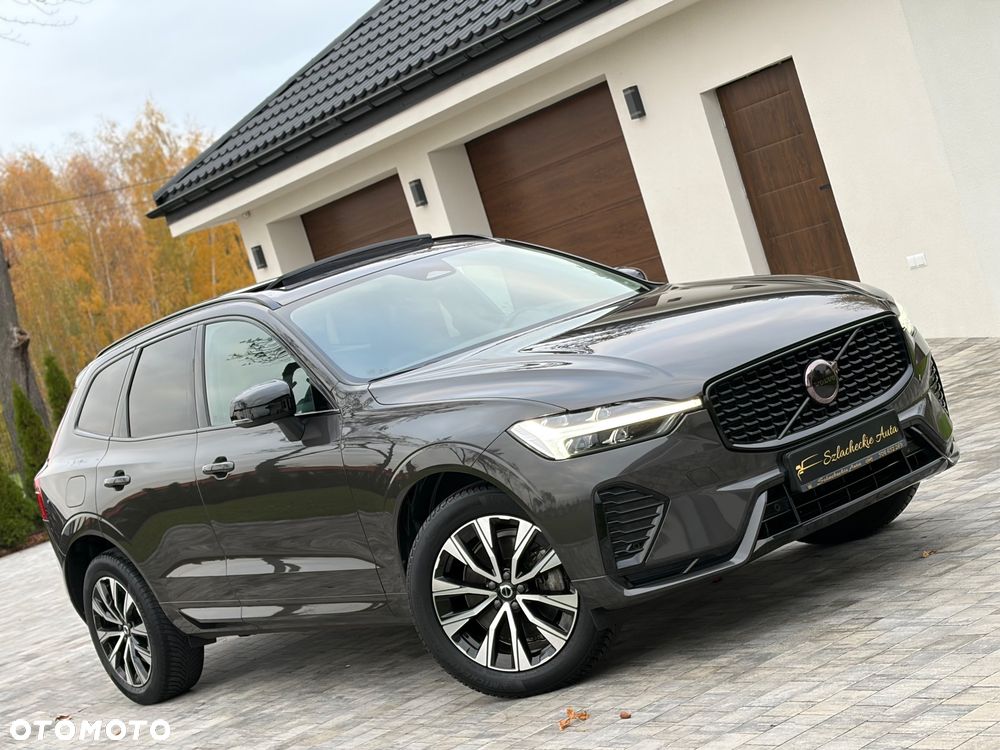 Volvo XC 60 B4 D AWD Plus Dark - 23