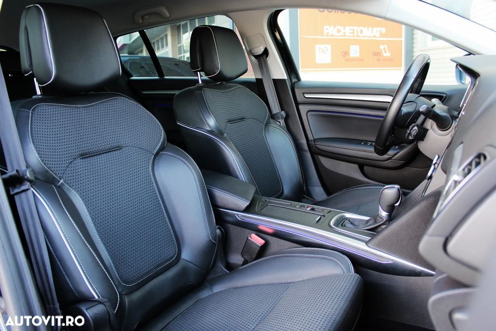 Renault Megane BLUE dCi 115 EDC BOSE EDITION - 16