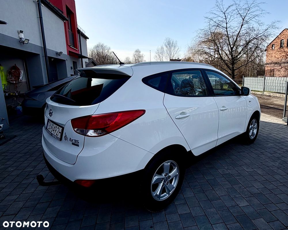 Hyundai ix35 1.7 CRDi 2WD UEFA EURO 2012 Edition - 12