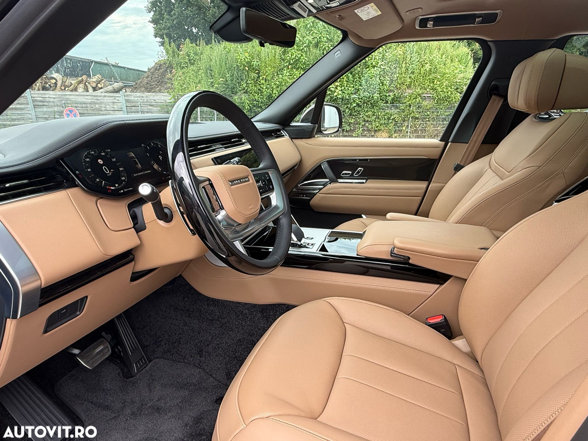 Land Rover Range Rover 4.4 V8 P530 LWB Autobiography - 12