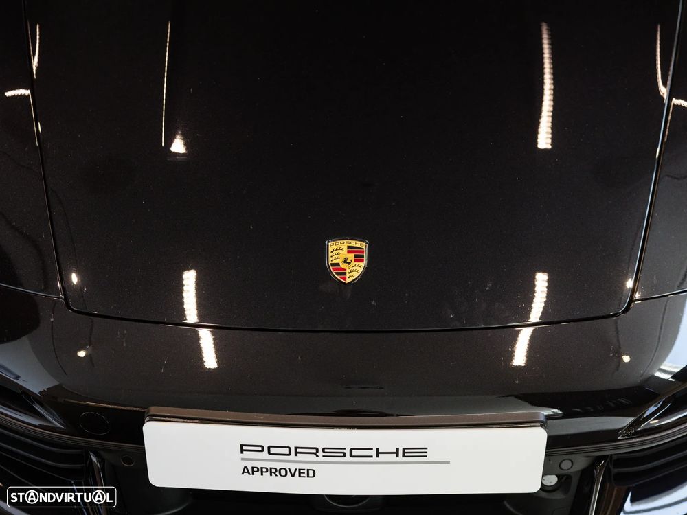 Porsche 911 (992) Turbo S PDK - 14