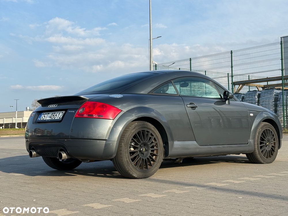Audi TT Coupé 1.8 T quattro - 4