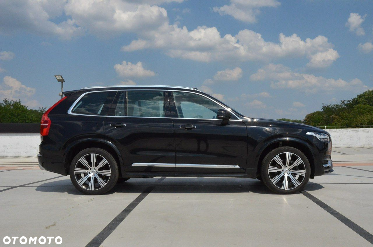 Volvo XC 90 - 8