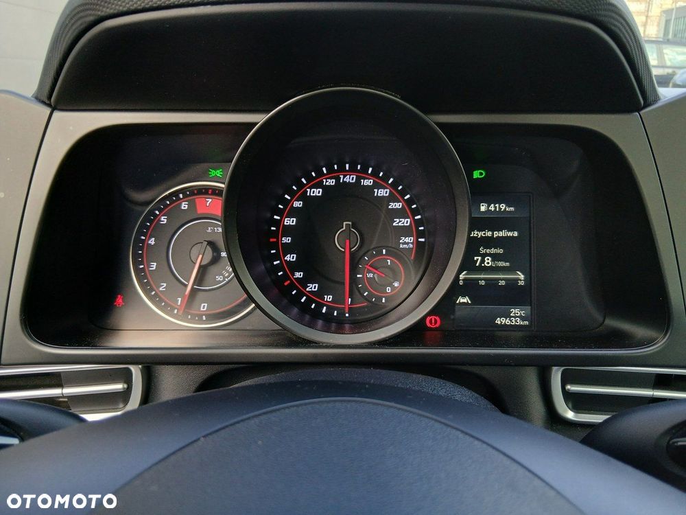 Hyundai Elantra - 20