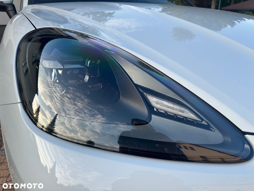 Porsche Cayenne - 13