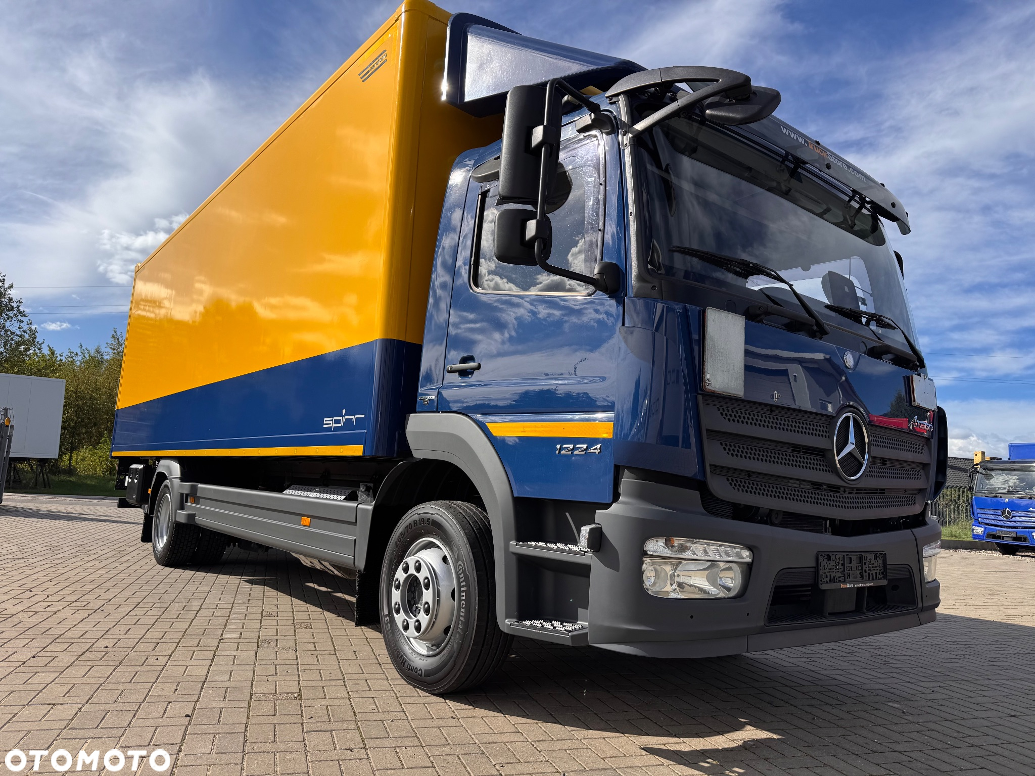 Mercedes-Benz ATEGO - 36