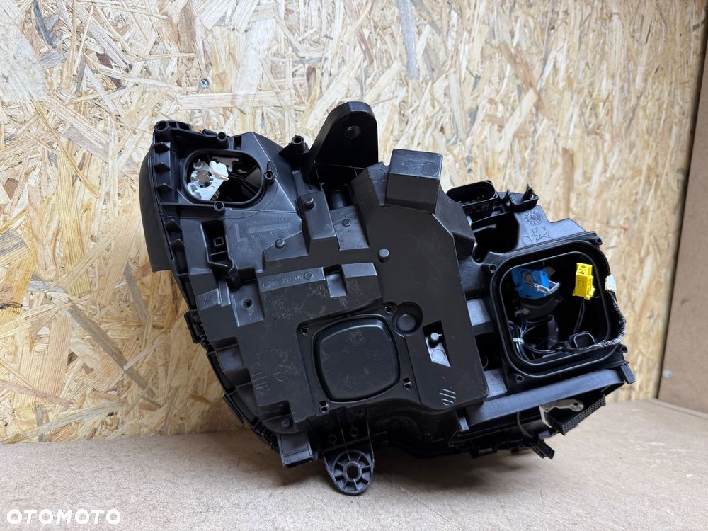 LAMPA LEWA FULL LED ILS MERCEDES BENZ C KLASA W205 A205 - 6