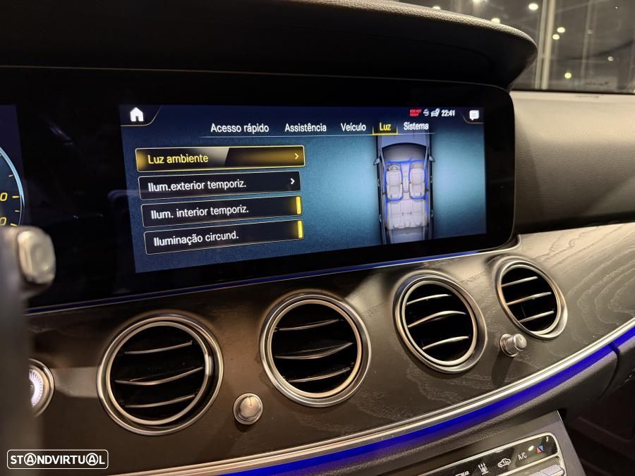 Mercedes-Benz E 300 de Avantgarde 4Matic - 16