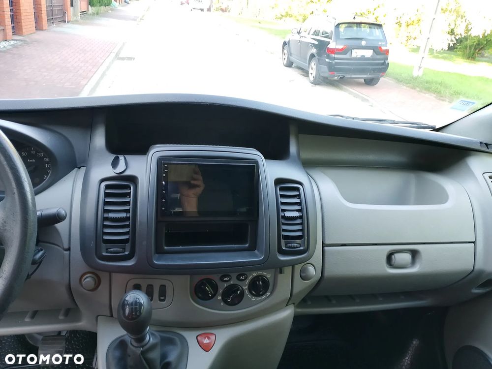 Renault TRAFIC - 5