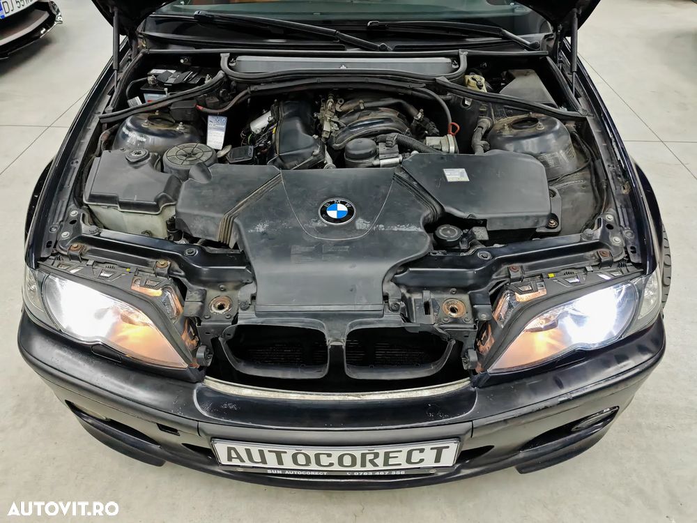 BMW Seria 3 318i Touring Edition Exclusive - 40