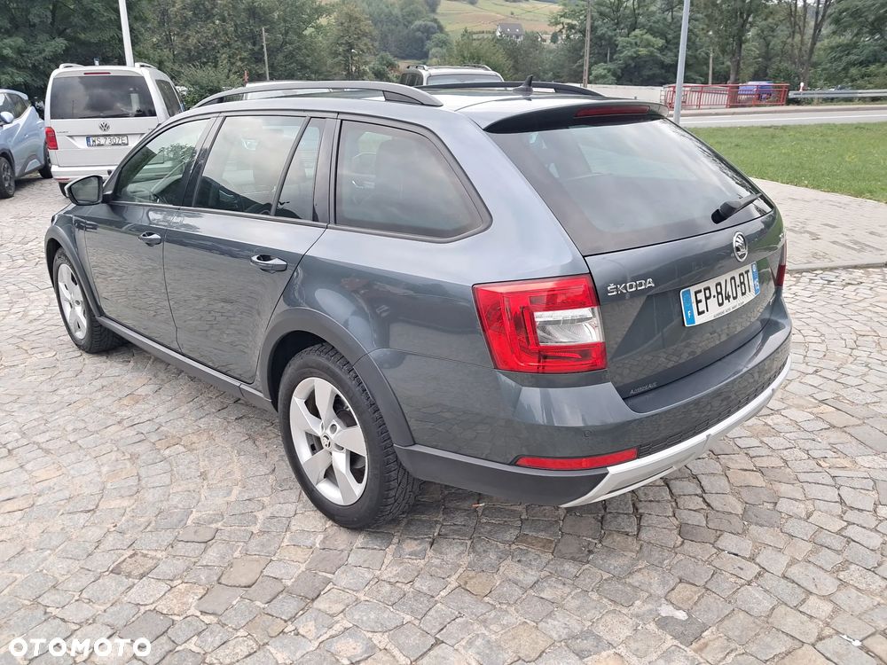 Skoda Octavia 2.0 TDI (Green tec) 4x4 DSG Scout - 7