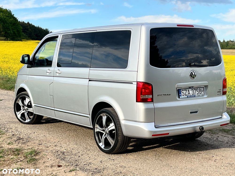 Volkswagen Multivan - 9