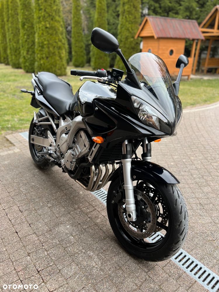Yamaha FZ6 - 6