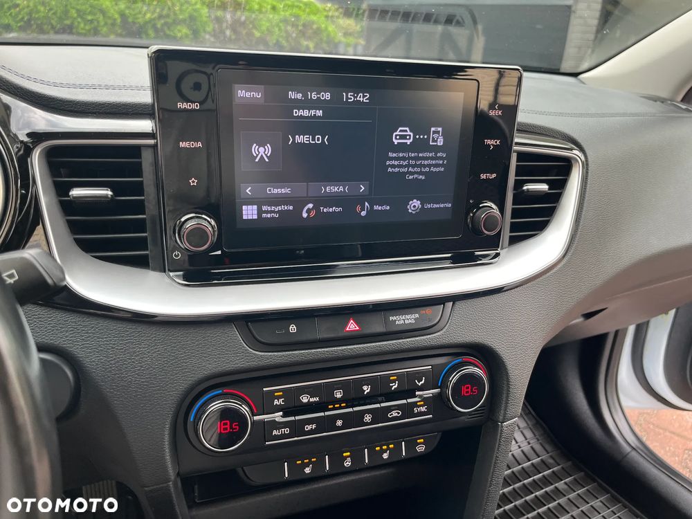 Kia Ceed 1.5 T-GDI L - 12