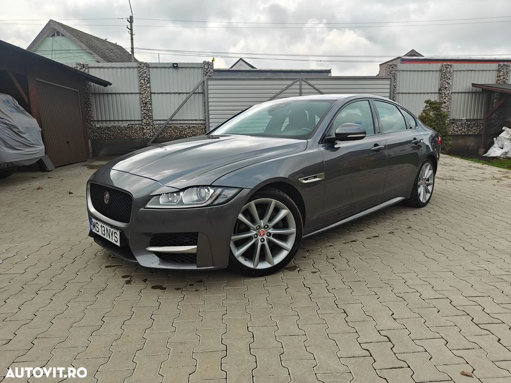 Jaguar XF - 1