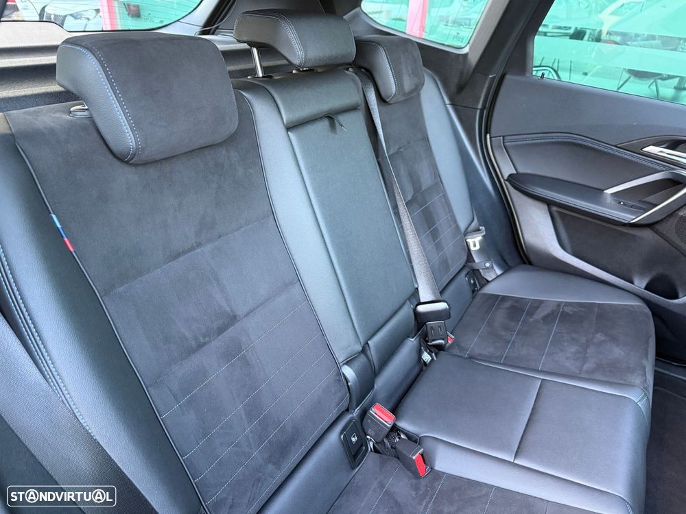 BMW iX1 xDrive30 M Sport Pack - 8