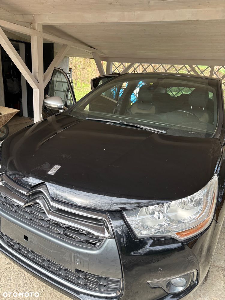 Citroën DS4 THP 200 SportChic - 4